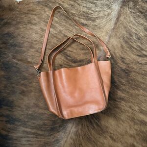 NWT Madewell Medium Leather Transport Tote